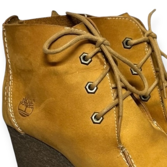 🌻Timberland Wheat Leather Wedge Ankle Booties Womens Size 9.5 - Picture 2 of 13